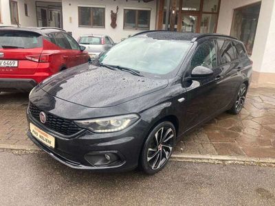 gebraucht Fiat Tipo S-Design Lounge Tech-Paket