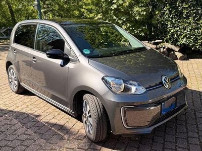 Second-hand VW e-up! Style 61 kW (83 CP) 2022 Gri Hatchback