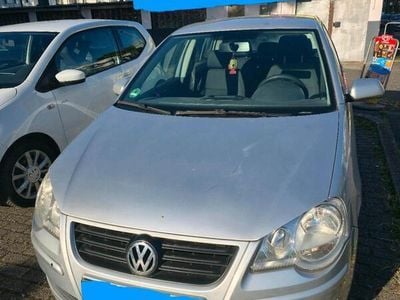 VW Polo