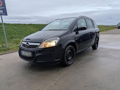 Schwarz Gebraucht 2006 Opel Zafira Van / Kleinbus | 2.999 € (Fairer Preis)
