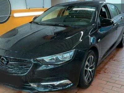 Usata Opel Insignia Edition 136 CV (100 kW) 2019 Nero Berlina