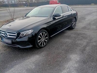 Gebraucht Mercedes E200 160 PS (117 kW) 2018 Schwarz Limousine