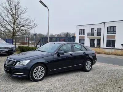 Gebraucht Mercedes C200 136 PS (100 kW) 2014 Schwarz Limousine