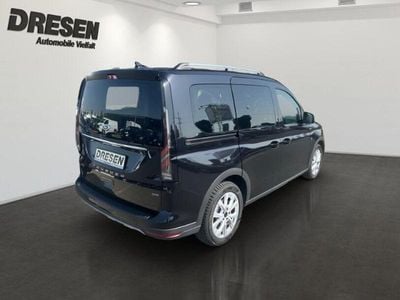 Usata Ford Tourneo Connect Active 123 CV (90 kW) 2024 Nero Monovolume