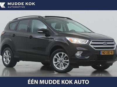Gebraucht Ford Kuga Titanium 120 PS (88 kW) 2017 Schwarz SUV