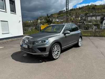 Brugt VW Touareg R-line 262 HK (192 kW) 2015 Grå SUV