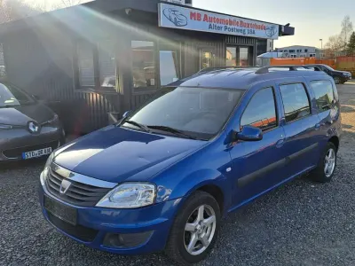 Używany Dacia Logan MCV Lauréate 105 KM (77 kW) 2009 Niebieski Kombi
