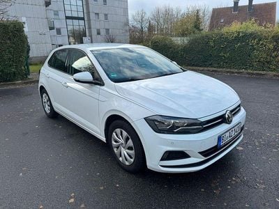 Gebraucht VW Polo Comfortline 95 PS (69 kW) 2020 Weiß Kleinwagen