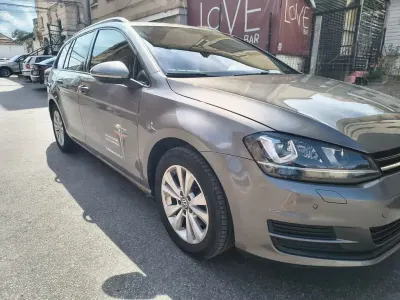 Gebraucht VW Golf VII Comfortline 110 PS (80 kW) 2014 Grau Kombi