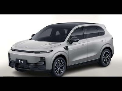 Nouă Leapmotor B10 160 kW (218 CP) 2026 Gri SUV