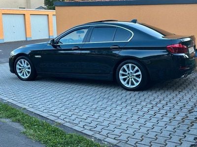 Gebraucht BMW 520 Luxury Line 190 PS (139 kW) 2016 Schwarz Limousine