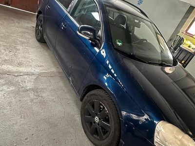 Second-hand VW Golf V 105 CP (77 kW) 2007 Albastru Break