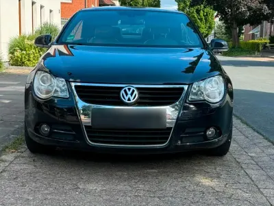 Gebraucht VW Eos 140 PS (102 kW) 2006 Schwarz Cabrio