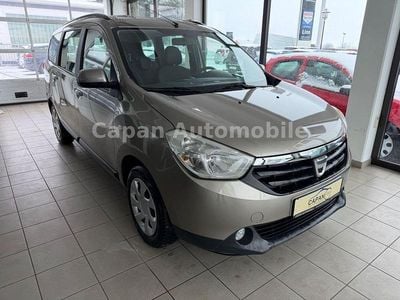 Gebraucht Dacia Lodgy Lauréate 83 PS (61 kW) 2012 Beige Van / Kleinbus
