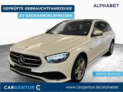 Gebraucht Mercedes E300 Avantgarde 306 PS (225 kW) 2021 Weiß Limousine