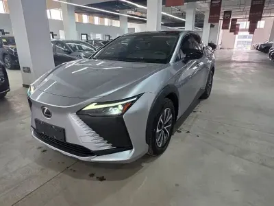 Gebraucht Lexus RZ 450e 230 kW (313 PS) 2023 Silber SUV