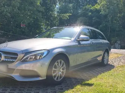 Gebraucht Mercedes C180 150 PS (110 kW) 2015 Grau Kombi