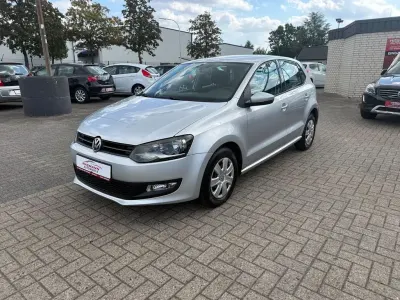 Gebraucht VW Polo Comfortline 86 PS (63 kW) 2009 Silber Kleinwagen