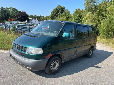 Gebraucht VW Multivan 102 PS (75 kW) 1996 Grün Van / Kleinbus