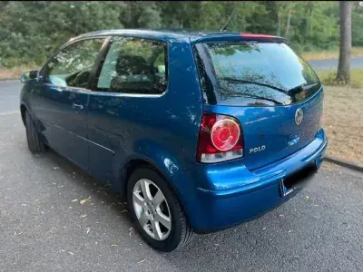 Gebraucht VW Polo Sportline 64 PS (47 kW) 2006 Blau Kleinwagen