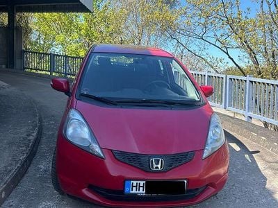 Second-hand Honda Jazz 99 CP (72 kW) 2009 Roșu Hatchback