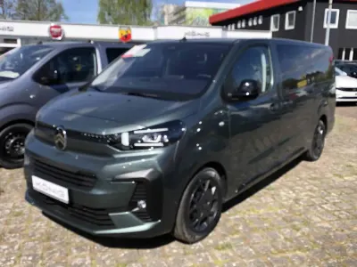 Gebraucht Citroën Spacetourer 177 PS (130 kW) 2026 Grün Van / Kleinbus