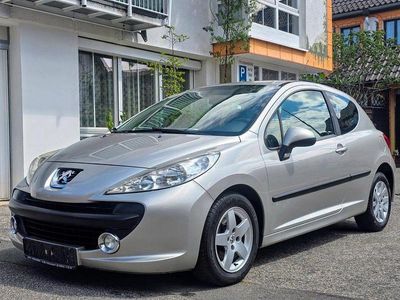 Grau Gebraucht 2009 Peugeot 207 Urban Move Kleinwagen | 3.200 € (Teuer)