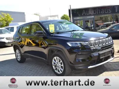 Occasion Jeep Compass Altitude 131 ch (96 kW) 2024 Noir SUV