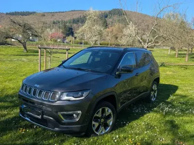 Gebraucht Jeep Compass Limited 170 PS (125 kW) 2019 Silber SUV