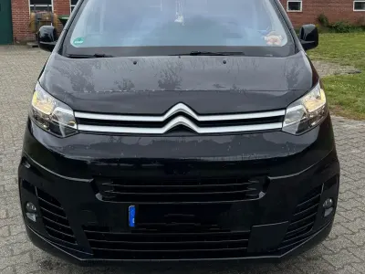 Używany Citroën Jumpy Business Class 122 KM (89 kW) 2018 Czarny Minivan