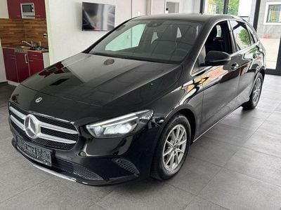 Mercedes B200