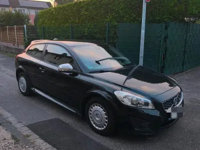 Gebraucht Volvo C30 R-Design 115 PS (84 kW) 2012 Schwarz Kleinwagen