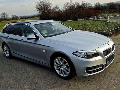 Silber Gebraucht 2013 BMW 520 Luxury Line Kombi | 10.700 € (Fairer Preis)
