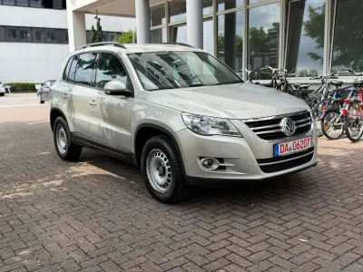 Gebraucht VW Tiguan Trendline 150 PS (110 kW) 2009 Silver leaf metallic SUV