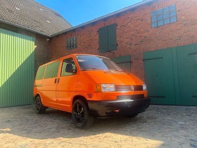 VW Transporter