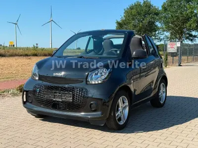 Gebraucht Smart ForTwo Electric Drive 60 kW (82 PS) 2021 Schwarz Cabrio