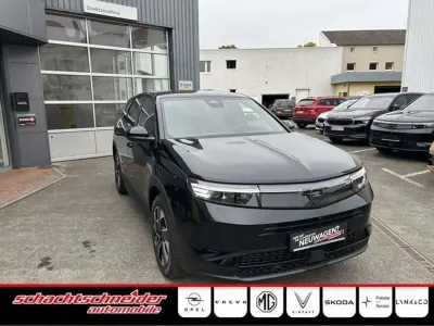 Używany Opel Grandland X 136 KM (100 kW) 2025 Czarny SUV