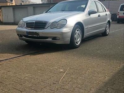 Gebraucht Mercedes C200 163 PS (119 kW) 2001 Grau Limousine