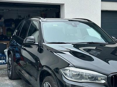 Second-hand BMW X5 Performance 382 CP (280 kW) 2014 Negru SUV