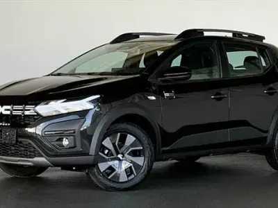Usata Dacia Sandero Expression 91 CV (66 kW) 2024 Nero Utilitaria