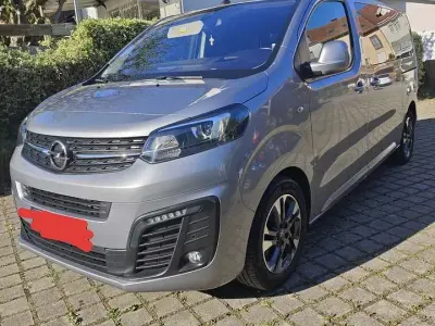 Gebraucht Opel Zafira Life Edition 177 PS (130 kW) 2021 Grau Van / Kleinbus