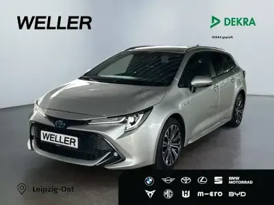 Gebraucht Toyota Corolla Team 184 PS (135 kW) 2021 Silber Kombi