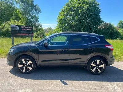 Gebraucht Nissan Qashqai 360º 131 PS (96 kW) 2016 Schwarz SUV