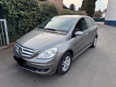 Mercedes B150