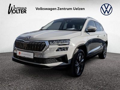 Stahlgrau Gebraucht 2022 Skoda Karoq Style SUV | 28.750 € (Fairer Preis)