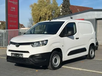 Gebraucht Toyota Proace City City 75 PS (55 kW) 2021 Arctic white Van / Kleinbus