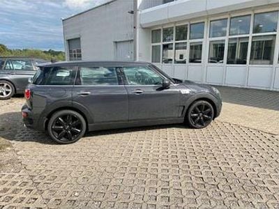Usado Mini Cooper SD 190 HP (139 kW) 2019 Cinzento Citadino