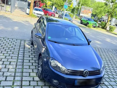Gebraucht VW Golf VI 160 PS (117 kW) 2010 Blau Kleinwagen