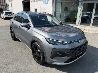 Neu VW T-Roc Life 150 PS (110 kW) 2026 Grau SUV