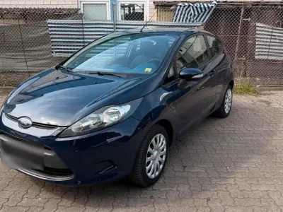 Gebraucht Ford Fiesta 82 PS (60 kW) 2009 Blau Kleinwagen